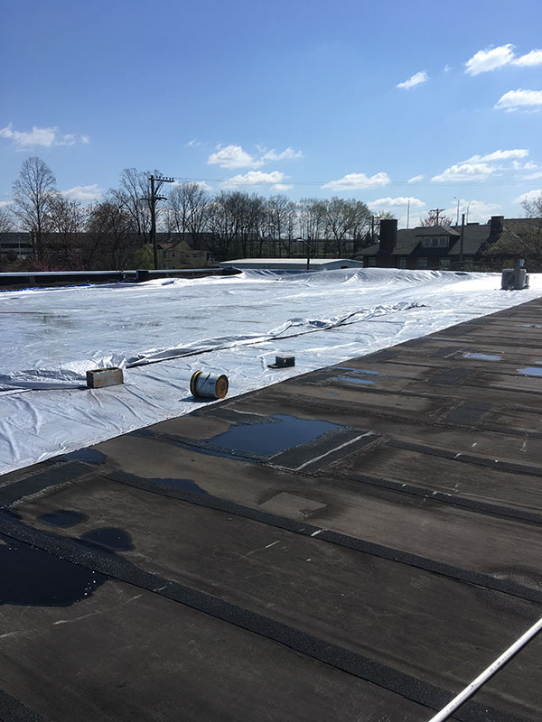 Knoxville, TN Commercial Roof Repair & Re-roof