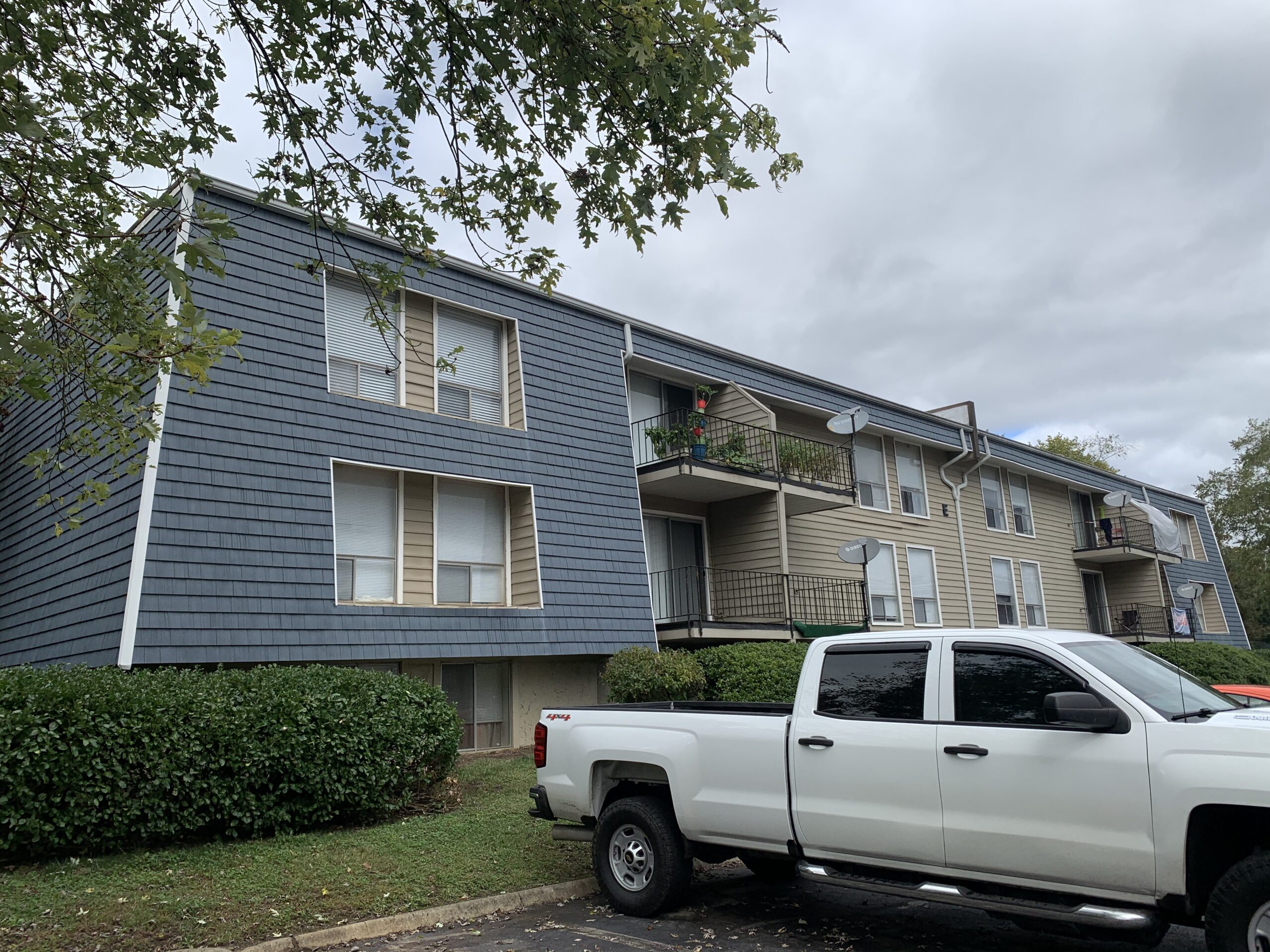 Flat Roof On Apartment Complex In Oak Ridge, TN