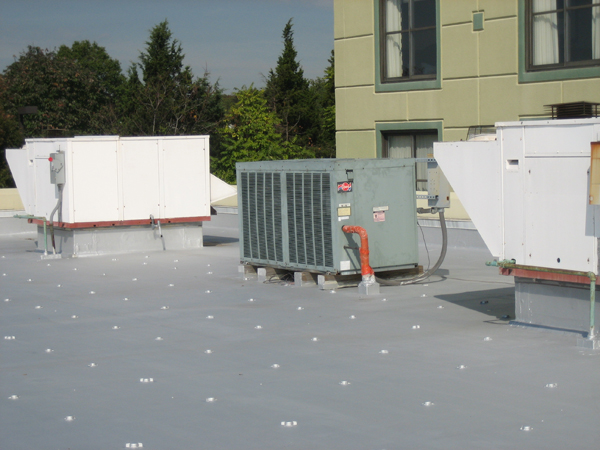 This is a picture of a flat roof. 