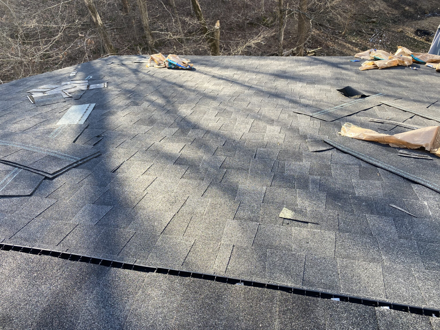 Knoxville Roofing Company Replaces Roof With Certainteed Shingles
