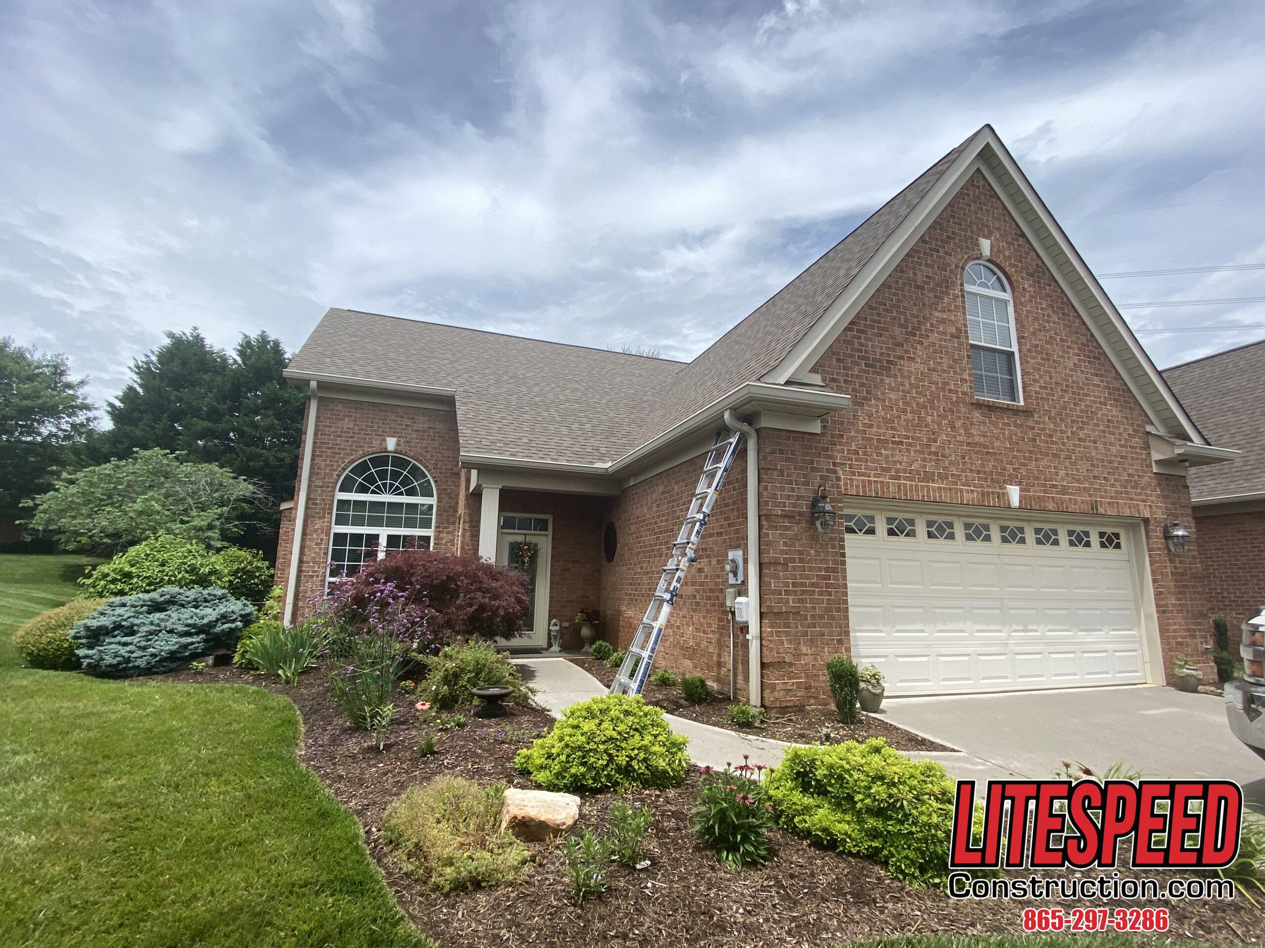 residential roof installation in Knoxville, roofing contractor Knoxville TN, new roof installation Knoxville, professional residential roofing Knoxville, affordable roof installation Knoxville TN, residential roof replacement Knoxville, shingle roof installation Knoxville TN, roof maintenance services Knoxville, energy-efficient roofing Knoxville TN, roof inspection Knoxville TN, durable residential roof Knoxville TN, roof upgrade Knoxville TN