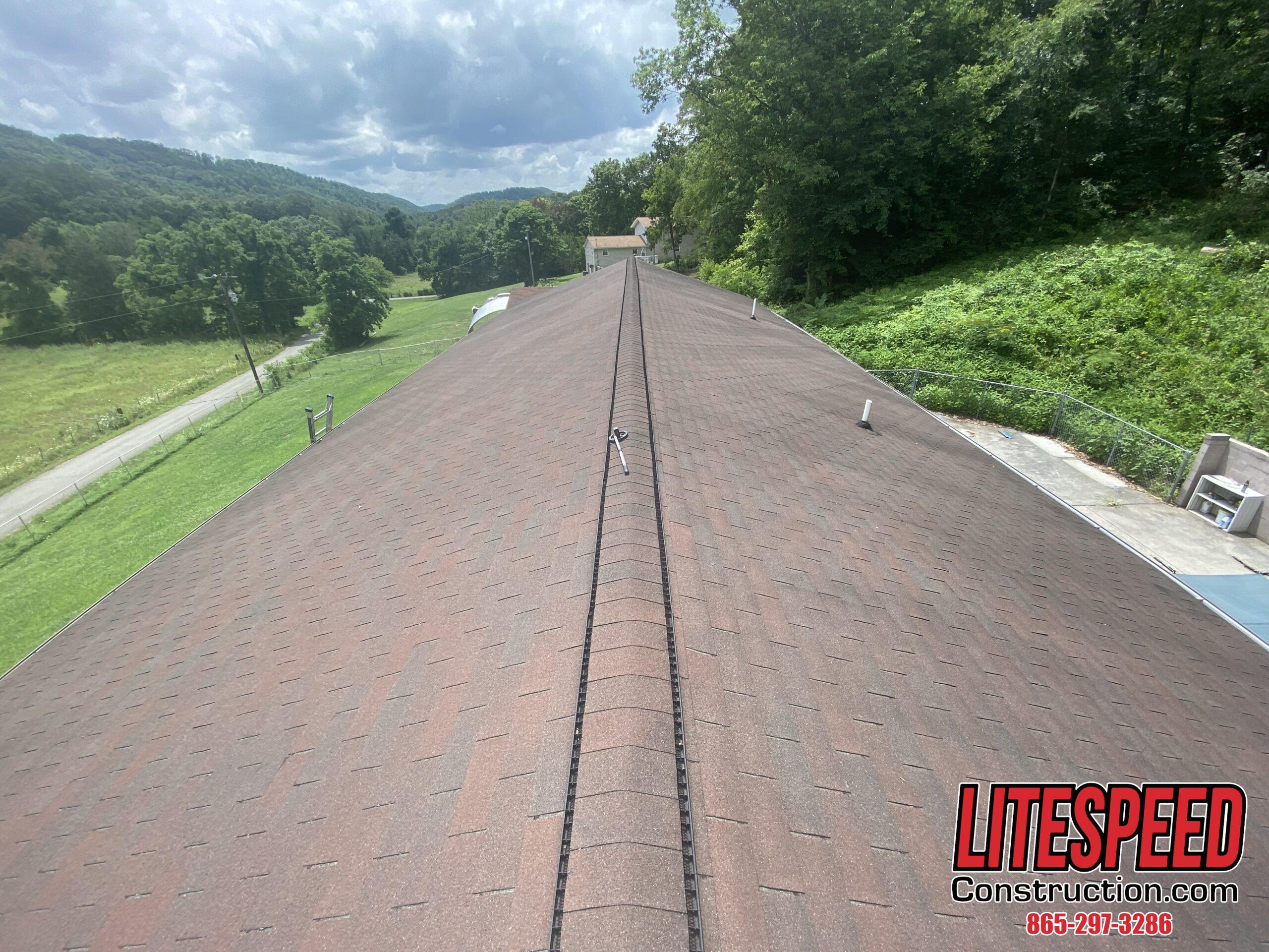 old three tab roof, three tab shingle replacement, roofing contractor for three tab roof, professional roof repair services, residential roof replacement, affordable three tab shingle repair, roof maintenance for old shingles, roof inspection for three tab roof, damaged shingle roof repair, roof replacement for aging roof, energy-efficient shingle roof replacement, asphalt three tab shingle repair