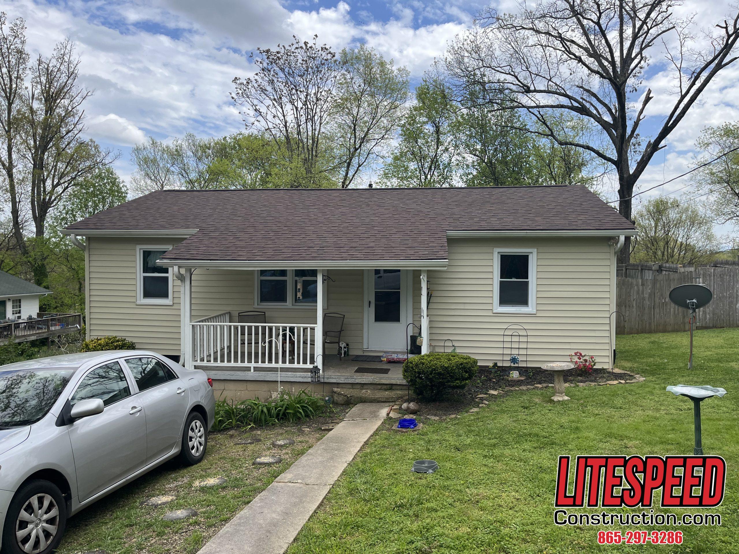 new Owens Corning shingles installed, Owens Corning shingle installation, roofing contractor Owens Corning shingles, residential roof replacement Owens Corning, professional Owens Corning roof installation, affordable Owens Corning shingles, durable Owens Corning shingles roof, new roof installation Owens Corning, Owens Corning shingles roof system, energy-efficient Owens Corning shingles, roof maintenance with Owens Corning, Owens Corning roof replacement services