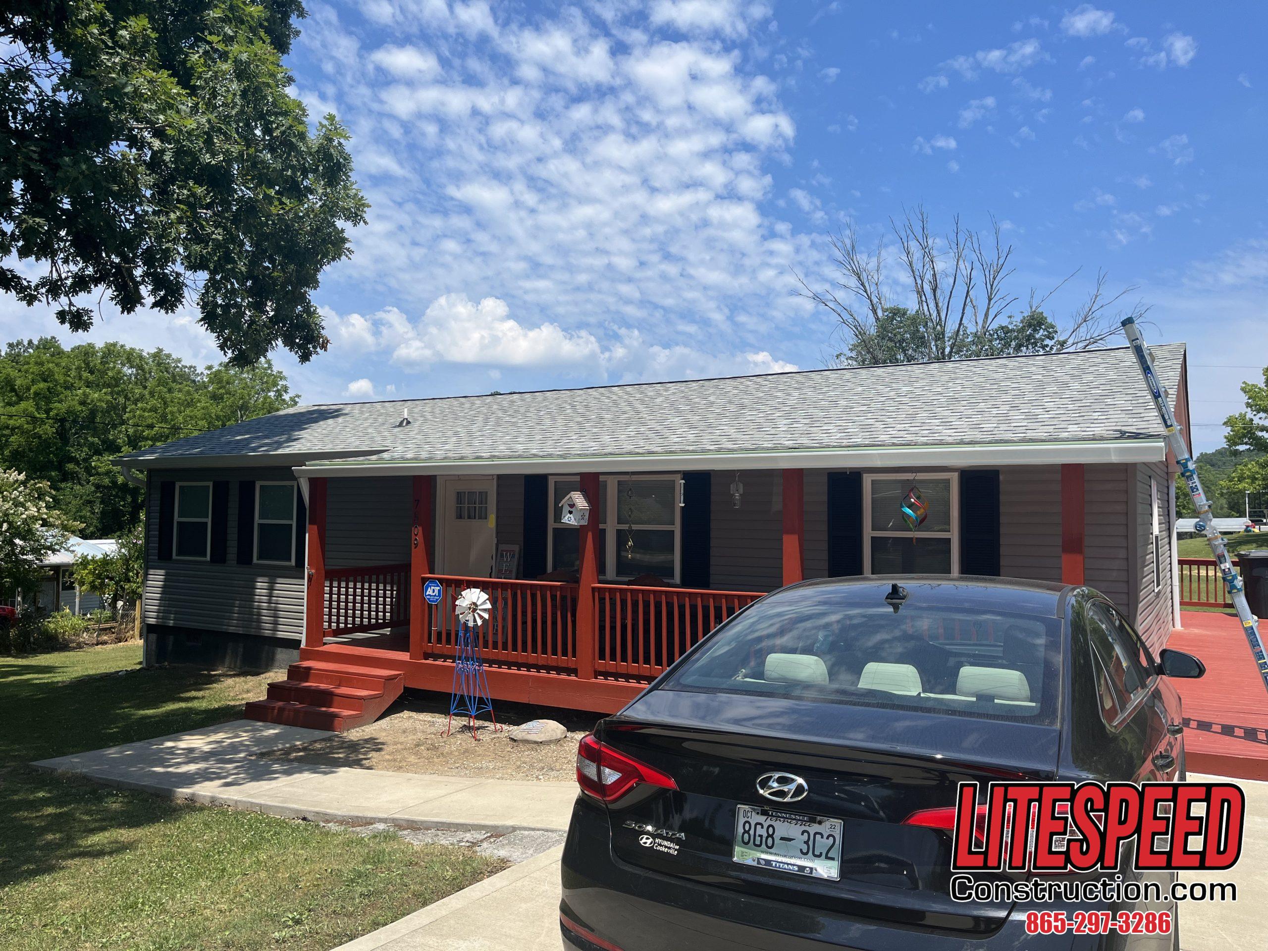 Knoxville roofing new residential roof, new roof installation Knoxville TN, residential roof replacement Knoxville, roofing contractor Knoxville TN, professional roof services Knoxville, affordable roof installation Knoxville TN, new shingles for residential roof Knoxville, roof upgrade Knoxville TN, residential roofing solutions Knoxville, roof repair and replacement Knoxville TN, roofing services Knoxville TN, energy-efficient roof installation Knoxville