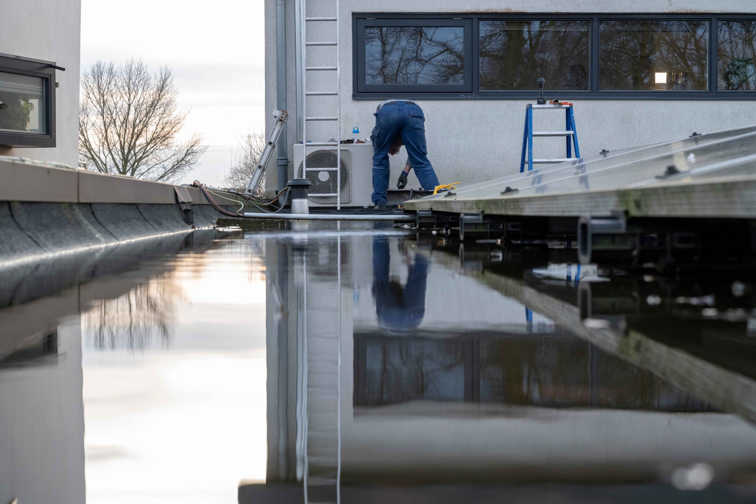 Commercial Roof Drainage: Essential Solutions for Knoxville, TN Businesses