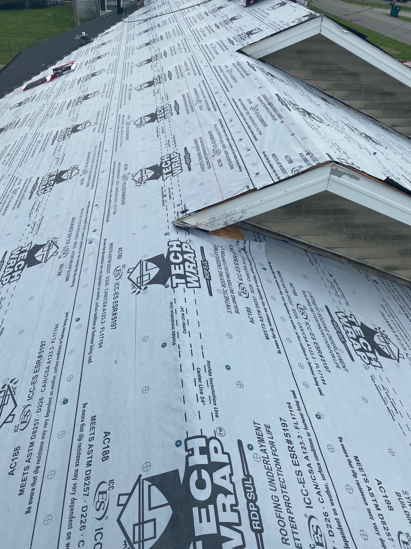 roof underlayment installation