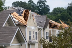 emergency roof tarping knoxville, roof tarping knoxville tn, emergency tarping service, storm damage roof tarping, temporary roof repair knoxville, roof tarp installation knoxville, insurance roof tarping help, 24/7 roof tarping knoxville, roof leak tarp service, roof repair emergency knoxville, knoxville storm damage roof, residential roof tarping knoxville, roof storm damage repair knoxville, storm damage roof inspection knoxville, insurance storm roof repair knoxville tn