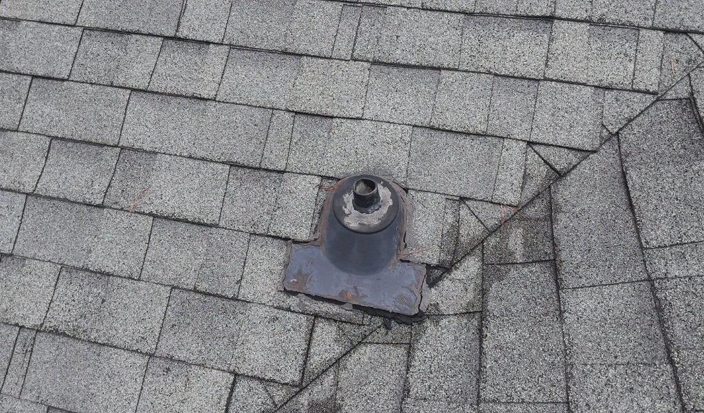 roof replacement Knoxville TN 37914, Knoxville TN shingle roof replacement, residential roof replacement Knoxville, GAF Timberline HDZ Knoxville TN, GAF roofing contractor Knoxville TN, complete roof re-deck Knoxville TN, roof decking replacement Knoxville TN, asphalt shingle replacement Knoxville TN, Fox Hollow Gray shingles Knoxville, roof inspection Knoxville TN, damaged roof flashing Knoxville TN, pipe boot replacement Knoxville TN, nail pops roof shingles, granule loss asphalt shingles, 6 inch seamless gutters Knoxville TN, roof and gutter replacement Knoxville TN, residential roofing Knoxville 37914
